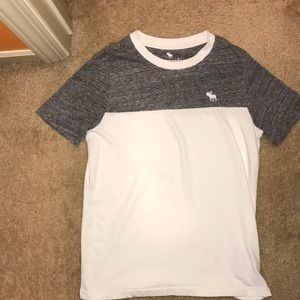 Abercrombie kids t shirt